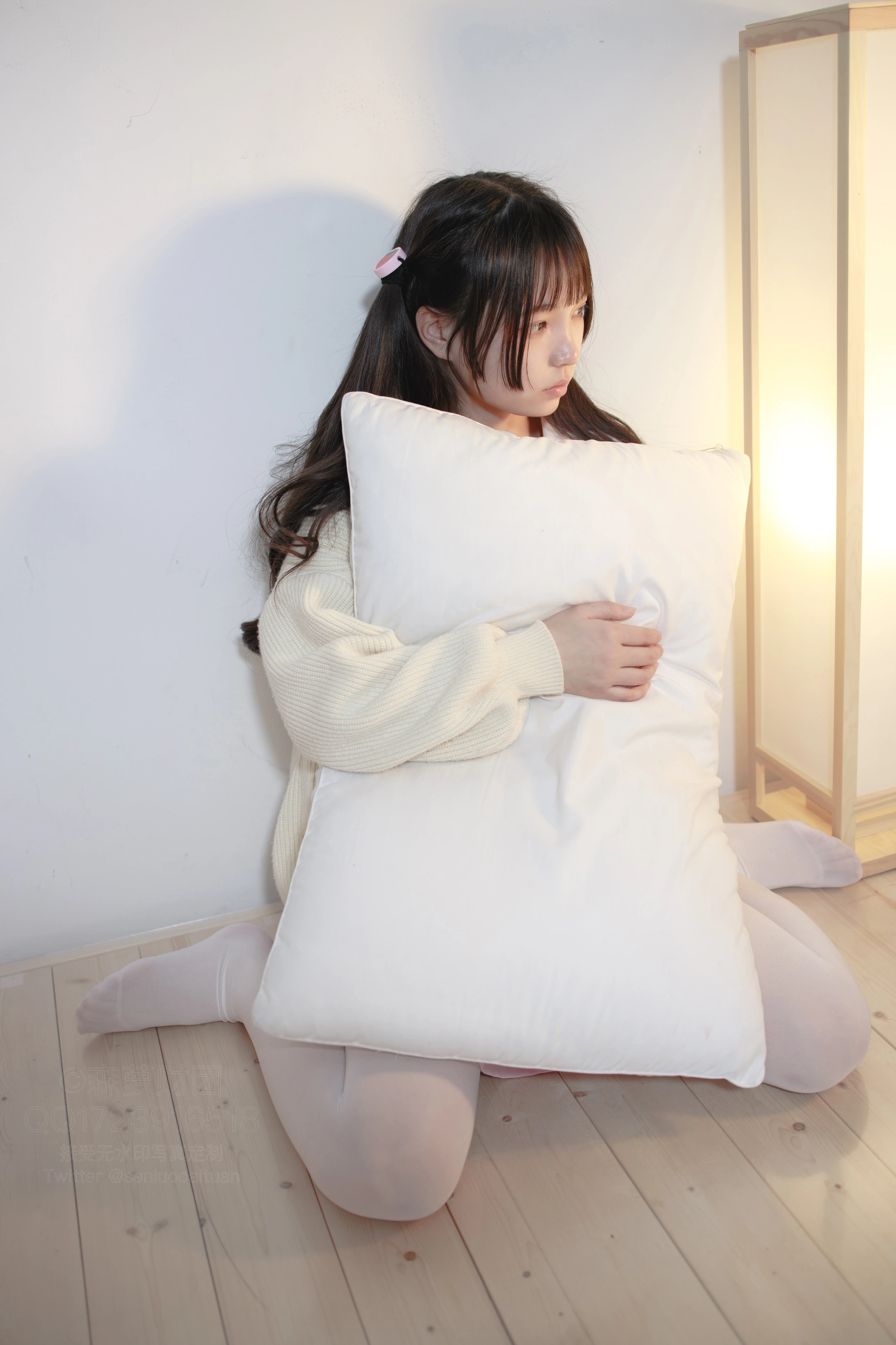 森萝财团 [X-059] 萝莉白丝80D [97P 1V]插图